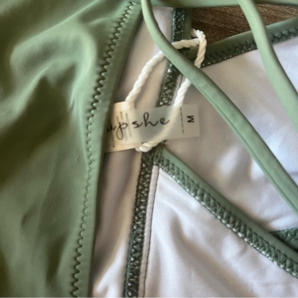 Cupshe Sage Green The Man Halter One Piece Size Medium NWT - Picture 7 of 7